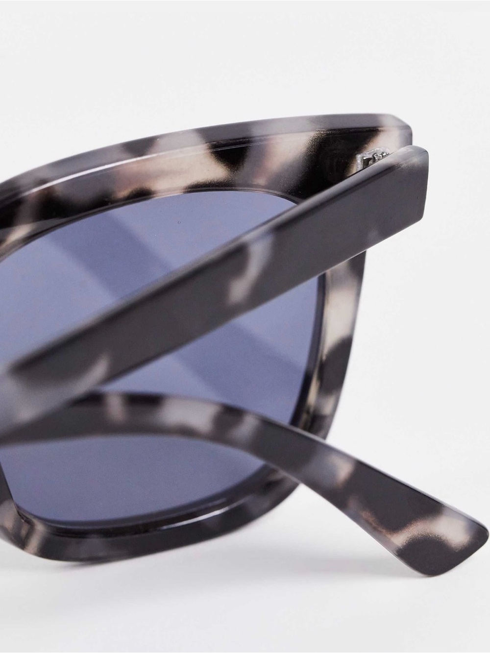 AJ Morgan Line Up Square Sunglasses In Gray Tort - Picture 3 of 4